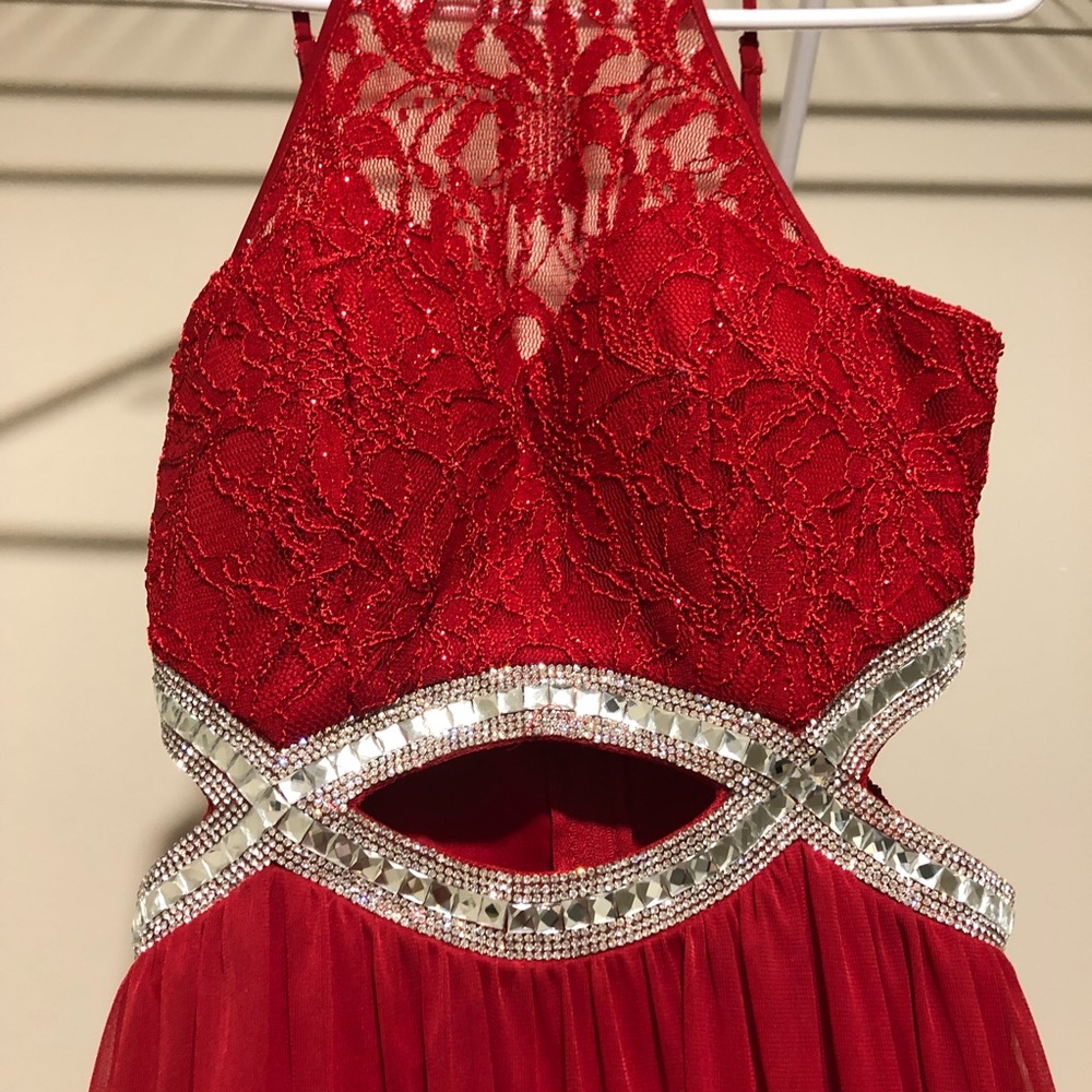 Windsor Red Glam Dress - Picture 2 of 3